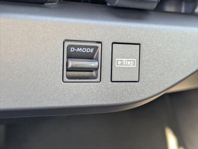 2026 Nissan LEAF PLATINUM+