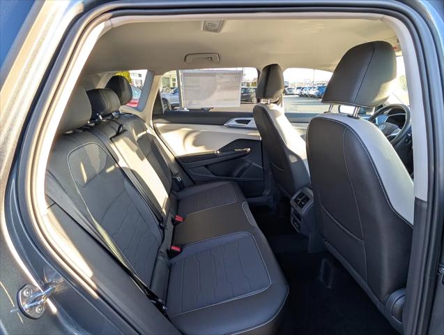 2026 Volkswagen Taos SE