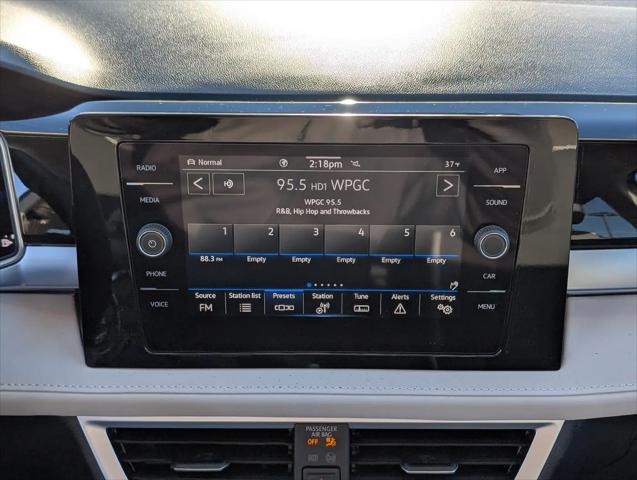 2026 Volkswagen Taos SE