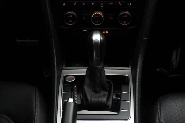 2020 Volkswagen Passat 2.0T R-Line