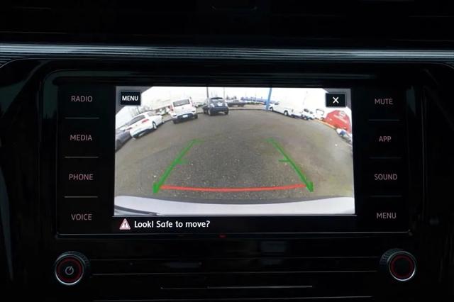 2020 Volkswagen Passat 2.0T R-Line