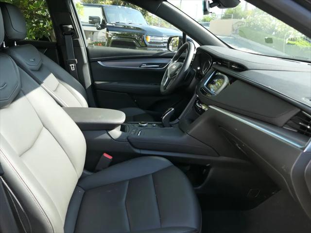 2026 Cadillac XT5 Luxury FWD