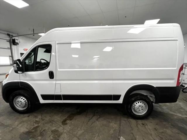2024 Ram ProMaster Cargo Van Tradesman High Roof 136" WB