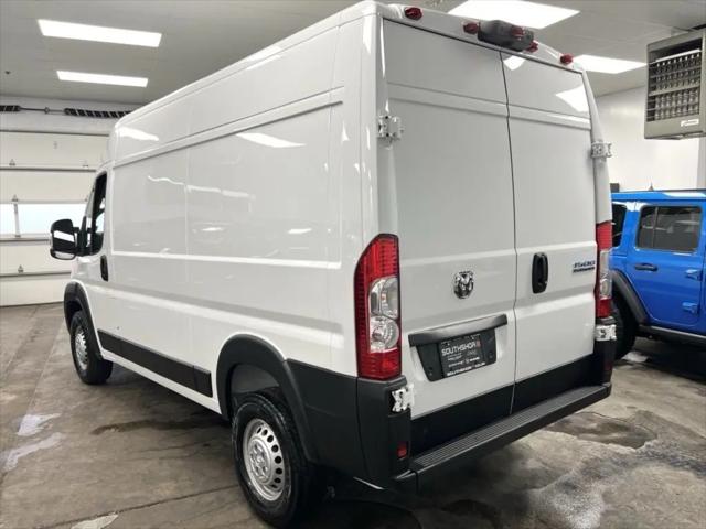 2024 Ram ProMaster Cargo Van Tradesman High Roof 136" WB