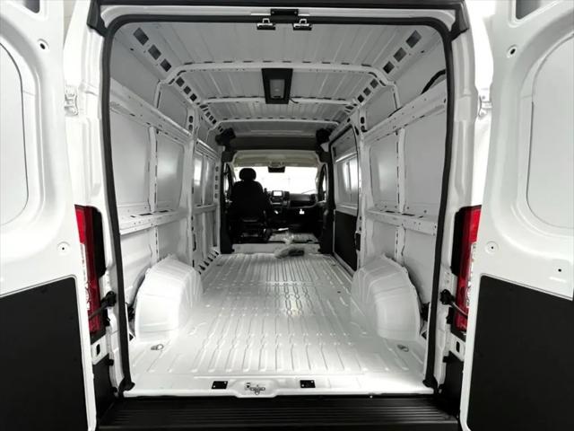 2024 Ram ProMaster Cargo Van Tradesman High Roof 136" WB