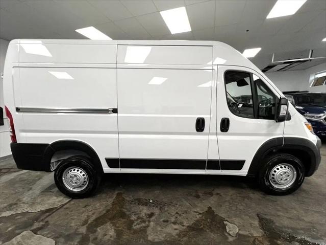 2024 Ram ProMaster Cargo Van Tradesman High Roof 136" WB