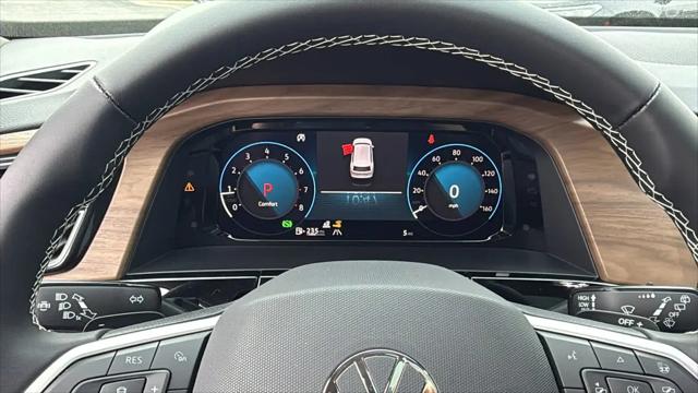 2026 Volkswagen Atlas SE with Technology