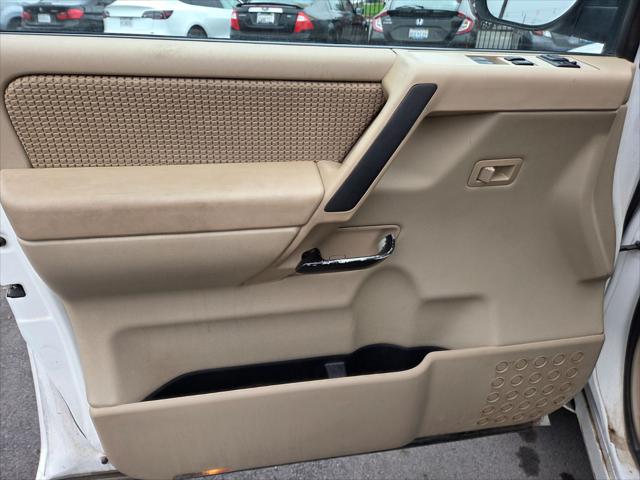 2008 Nissan Titan SE