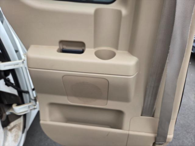 2008 Nissan Titan SE