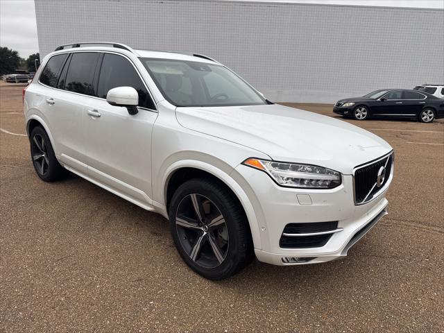2017 Volvo XC90 Momentum
