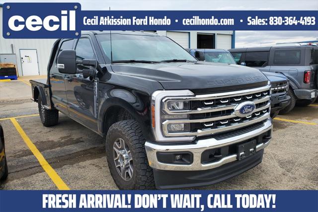 2025 Ford F-350 LARIAT