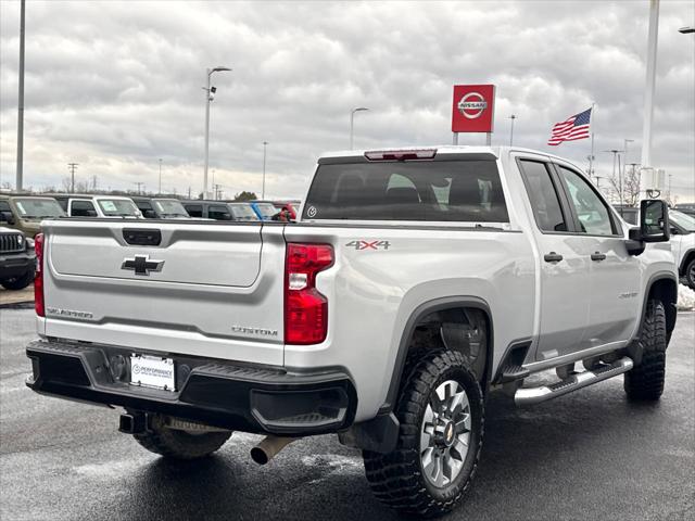 2022 Chevrolet Silverado 2500HD 4WD Double Cab Standard Bed Custom 2022 Chevrolet Silverado 2500HD 4WD Double Cab Standard Bed Custom