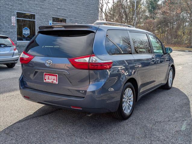 2015 Toyota Sienna XLE 8 Passenger 2015 Toyota Sienna XLE 8 Passenger