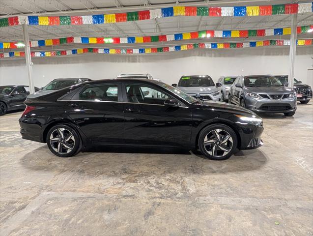 2023 Hyundai Elantra Limited