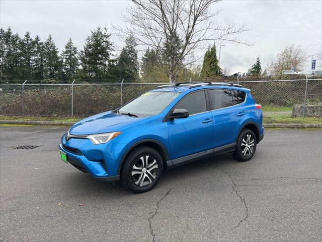 2017 Toyota RAV4 LE 2017 Toyota RAV4 LE