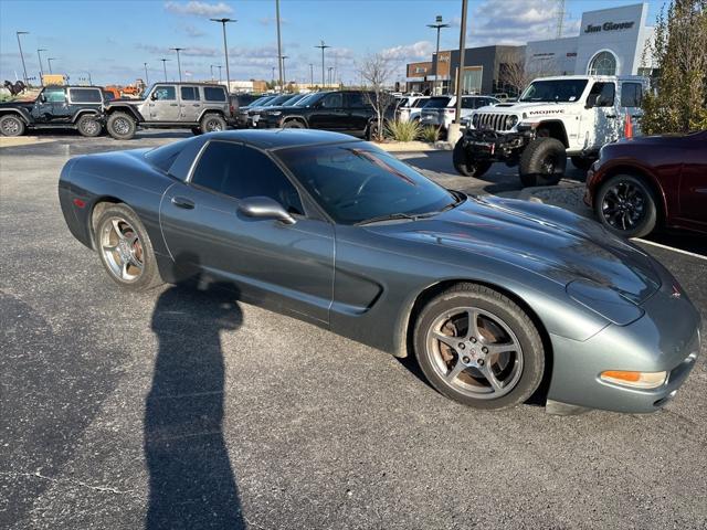 2004 Chevrolet Corvette Base 2004 Chevrolet Corvette Base