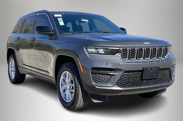 2025 Jeep Grand Cherokee GRAND CHEROKEE LAREDO X 4X2