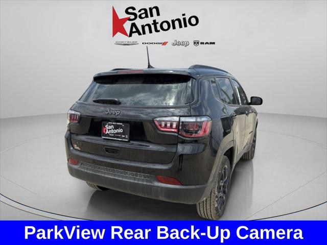 2026 Jeep Compass Latitude Altitude