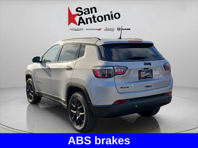 2026 Jeep Compass Latitude Altitude