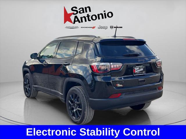 2026 Jeep Compass Latitude Altitude