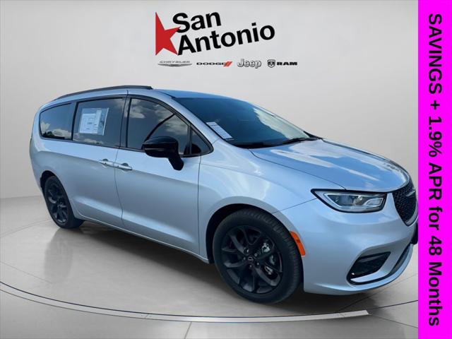 2026 Chrysler Pacifica Select for sale in San Antonio, TX