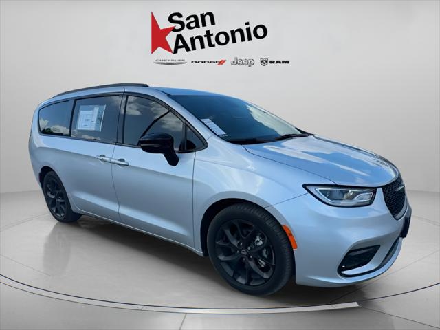 2026 Chrysler Pacifica Select for sale in San Antonio, TX