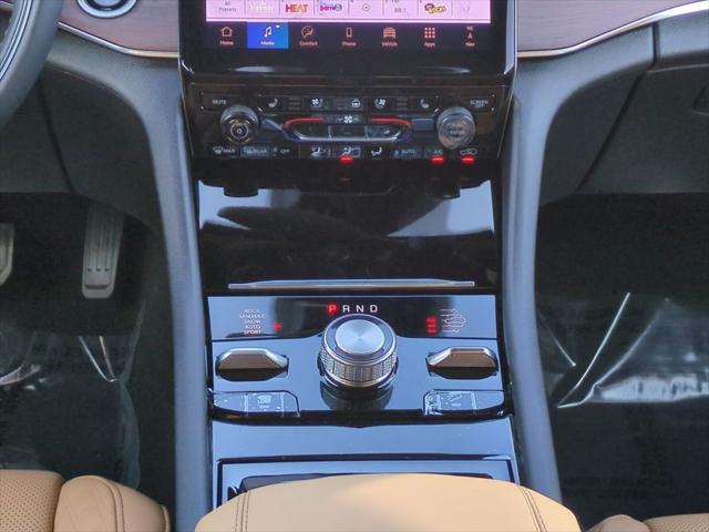 2025 Jeep Grand Cherokee L Summit 4x4