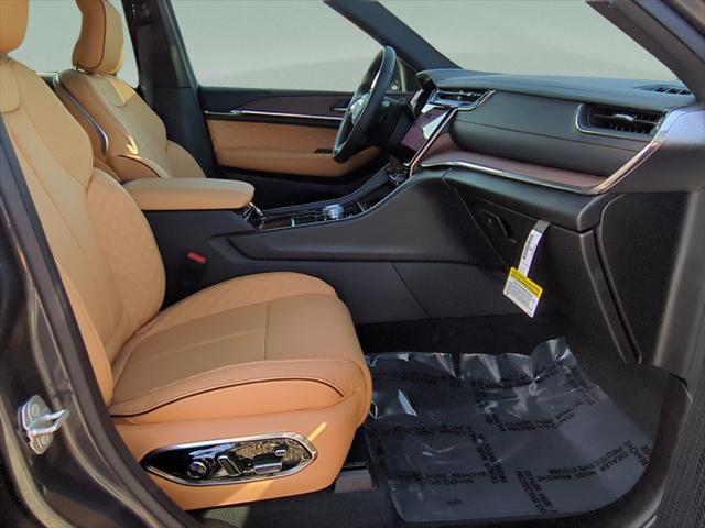 2025 Jeep Grand Cherokee L Summit 4x4