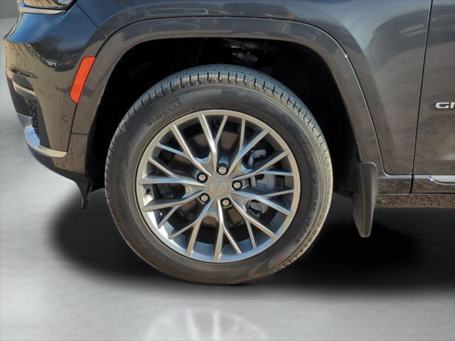2025 Jeep Grand Cherokee L Summit 4x4