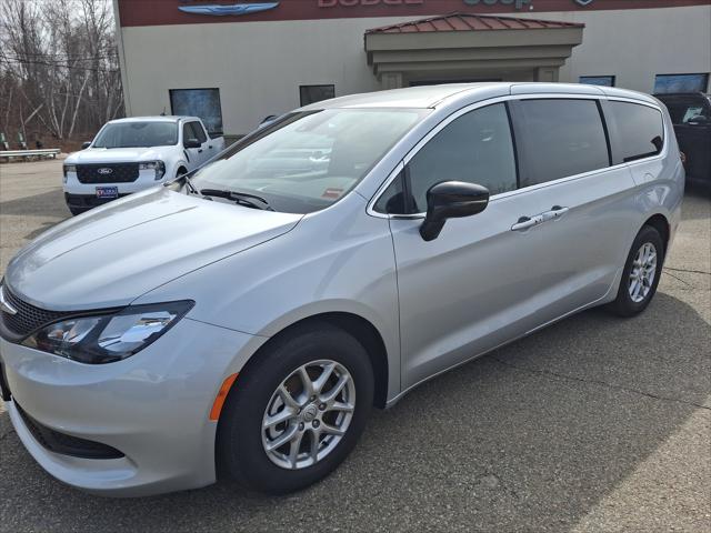 2026 Chrysler Voyager VOYAGER LX