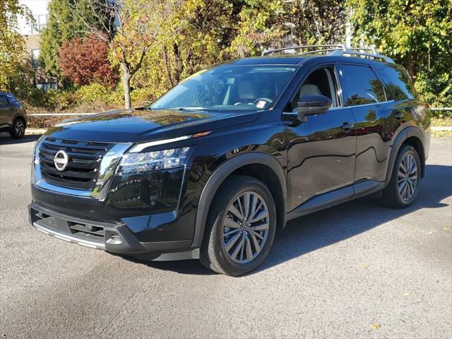 2024 Nissan Pathfinder SL FWD