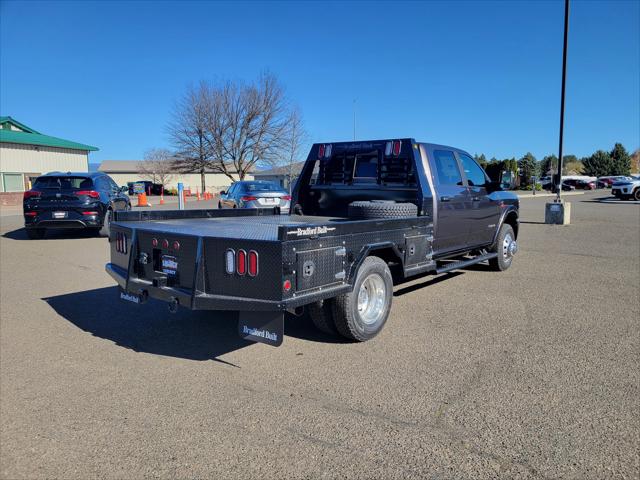 2026 RAM Ram 3500 Chassis Cab RAM 3500 BIG HORN CREW CAB CHASSIS 4X4 60 CA
