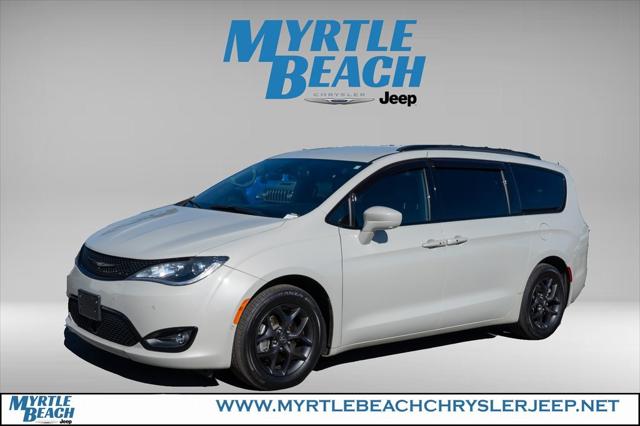 2020 Chrysler Pacifica Touring L Plus