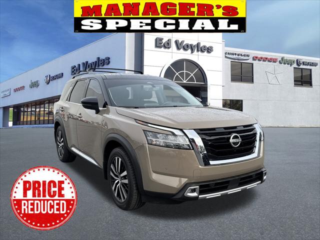 2023 Nissan Pathfinder Platinum 4WD