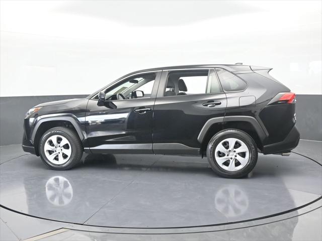 2024 Toyota RAV4 LE 2024 Toyota RAV4 LE