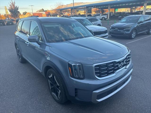 2023 Kia Telluride S