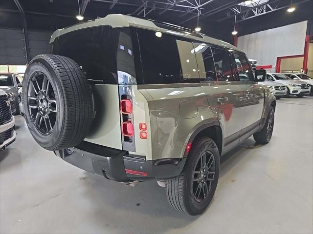 2025 Land Rover Defender 110 P300