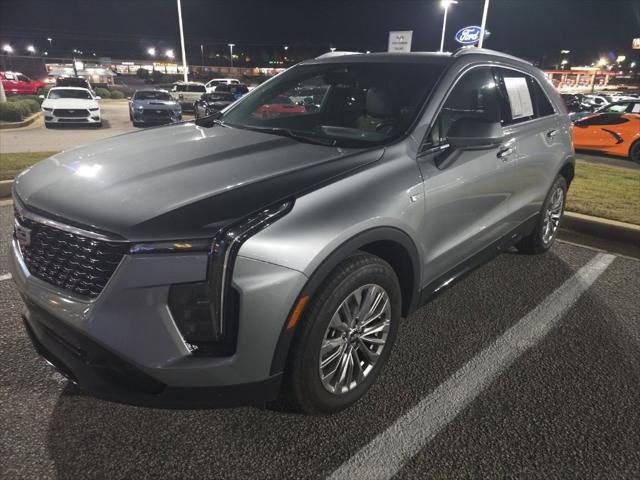 2024 Cadillac XT4 FWD Premium Luxury