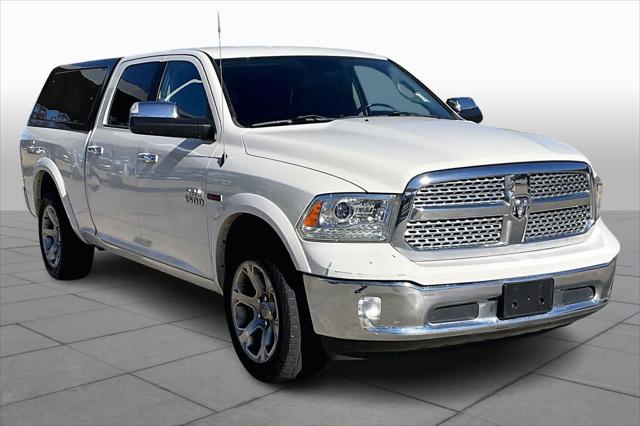 2018 RAM 1500 Laramie Crew Cab 4x4 64 Box 2018 RAM 1500 Laramie Crew Cab 4x4 64 Box