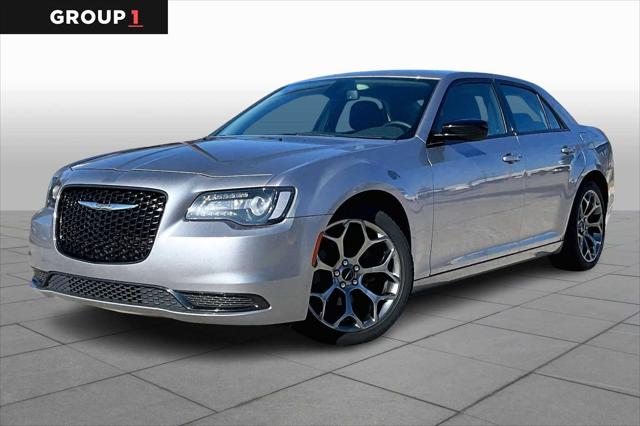 2018 Chrysler 300 Touring 2018 Chrysler 300 Touring