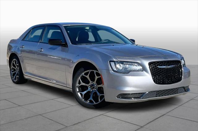 2018 Chrysler 300 Touring 2018 Chrysler 300 Touring