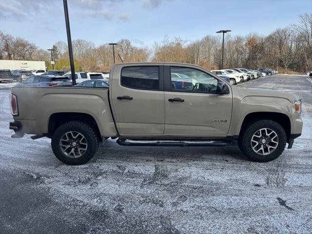 2022 GMC Canyon 4WD Crew Cab Short Box AT4 - Cloth
