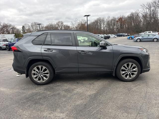 2019 Toyota RAV4 XLE Premium