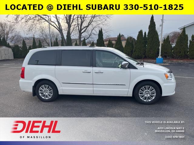 2012 Chrysler Town and Country Limited