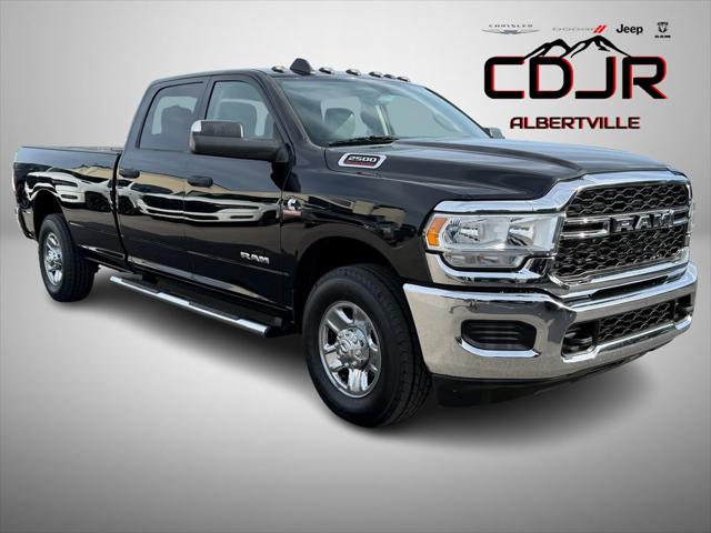 2019 RAM 2500 Tradesman Crew Cab 4x2 8 Box
