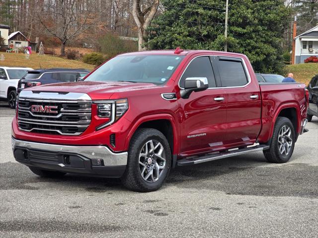 2022 GMC Sierra 1500 4WD Crew Cab Short Box SLT