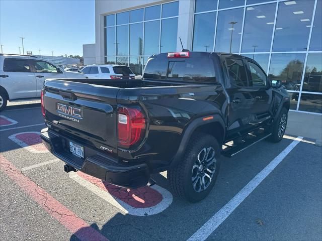 2024 GMC Canyon 4WD AT4