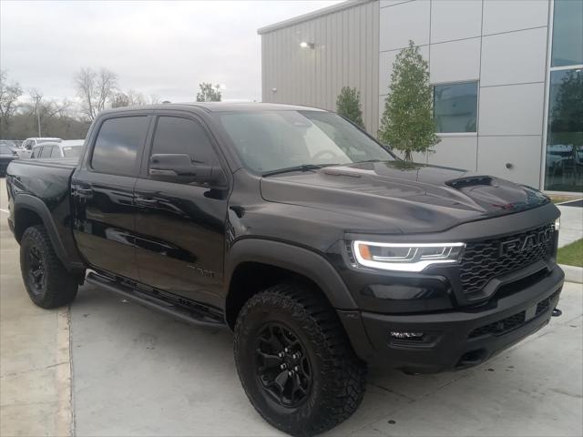 2025 RAM 1500 RHO Crew Cab 4x4 57 Box 2025 RAM 1500 RHO Crew Cab 4x4 57 Box