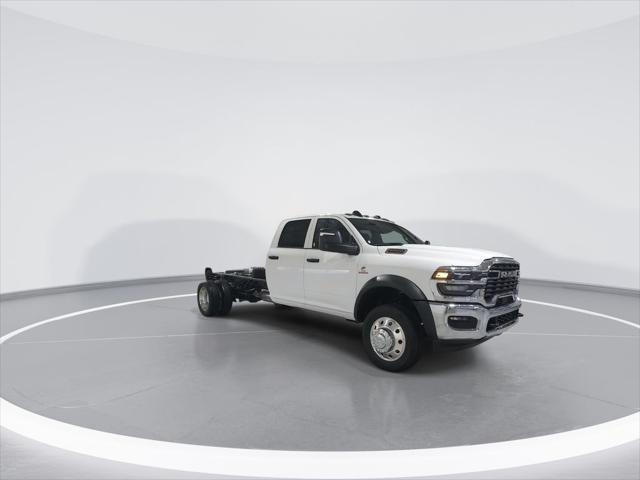 2026 RAM Ram 5500 Chassis Cab RAM 5500 TRADESMAN CHASSIS CREW CAB 4X4 84 CA
