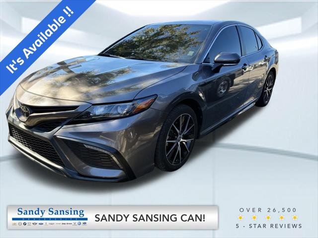 2022 Toyota Camry SE